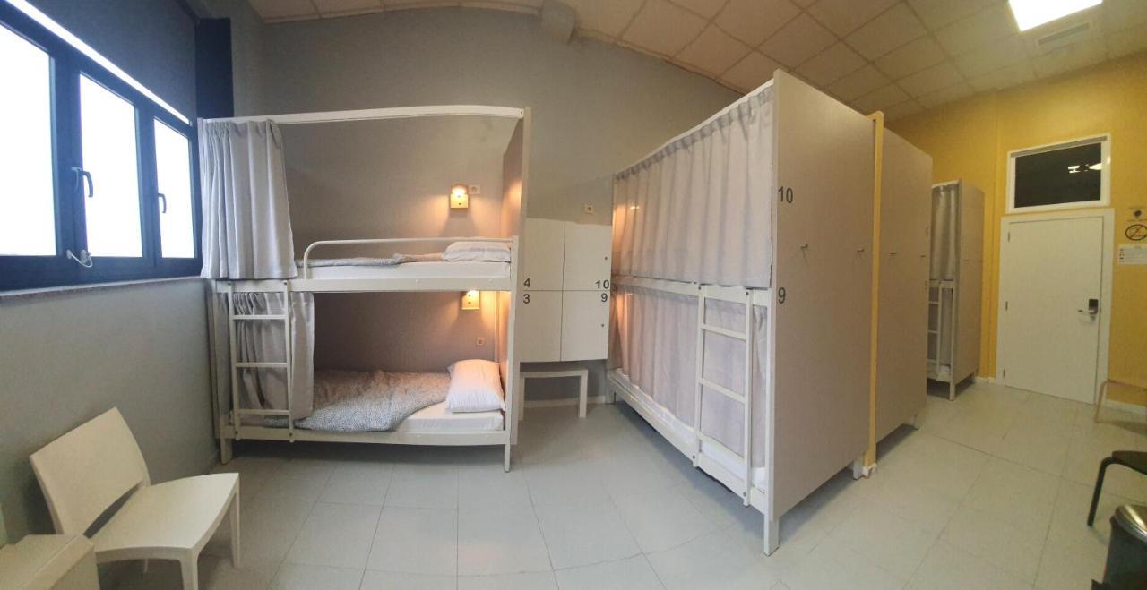 Albergue Turistico La Credencial Santiago de Compostela Bagian luar foto
